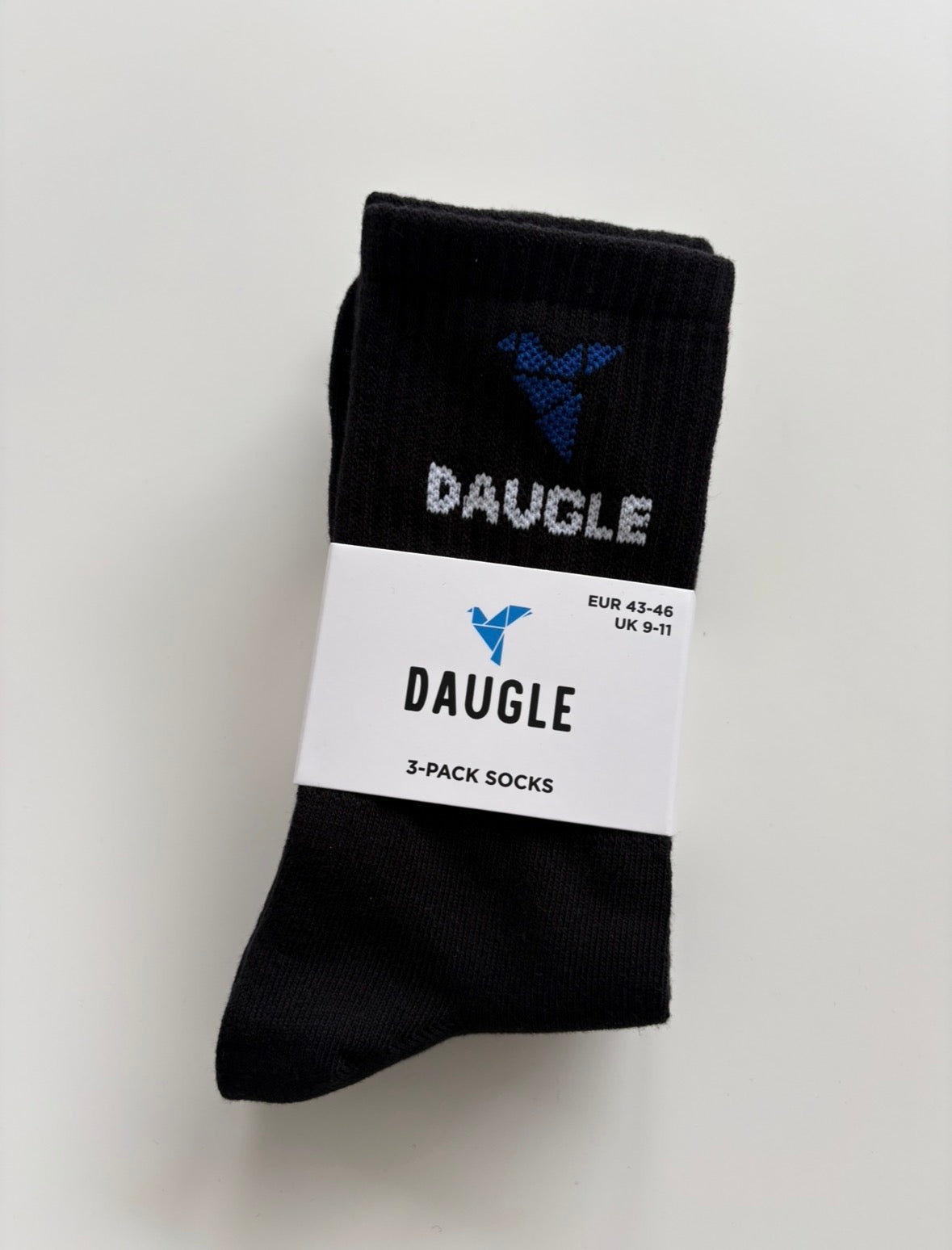 DAUGLE Men's Crew Socks Black with Logo Cotton Blend, 3 Pack, Casual socks, Athletic Style, elastic, for Everyday Wear.