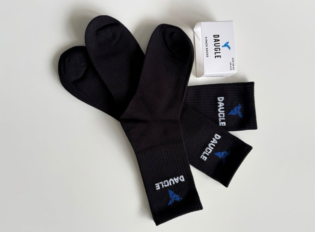DAUGLE Men's Crew Socks Black with Logo Cotton Blend, 3 Pack, Casual socks, Athletic Style, elastic, for Everyday Wear.